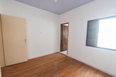 Casa à venda com 80m², 2 quartos e sem vagaSuíte