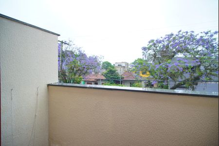 Casa à venda com 220m², 3 quartos e 2 vagasSuíte - Varanda