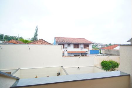 Casa à venda com 220m², 3 quartos e 2 vagasVaranda - Vista