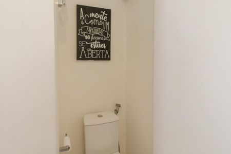 Apartamento à venda com 107m², 2 quartos e 1 vagaBanheiro da Suíte 1