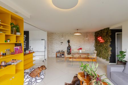 Sala de apartamento à venda com 2 quartos, 107m² em Vila Olímpia, São Paulo