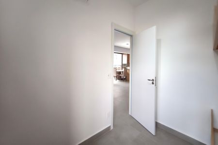 Apartamento à venda com 78m², 2 quartos e 2 vagasQuarto 2