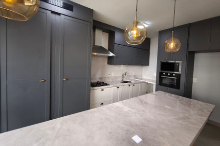 Apartamento à venda com 78m², 2 quartos e 2 vagasCozinha