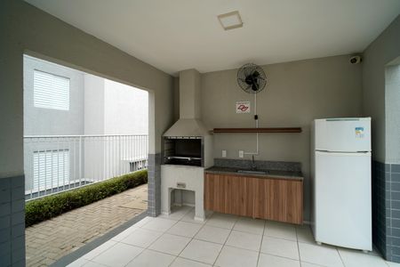 Apartamento para alugar com 43m², 2 quartos e 1 vagaÁrea comum - Churrasqueira