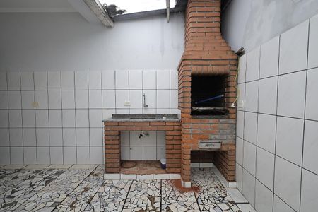 Casa para alugar com 300m², 3 quartos e 6 vagasÁrea comum - Churrasqueira
