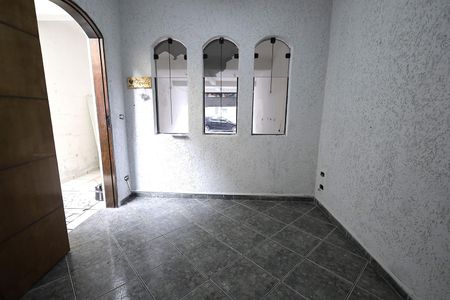 Casa para alugar com 300m², 3 quartos e 6 vagasSala