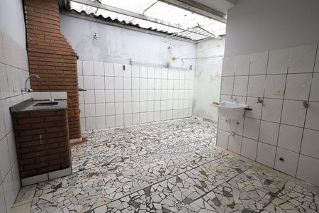 Casa para alugar com 300m², 3 quartos e 6 vagasÁrea comum - Churrasqueira