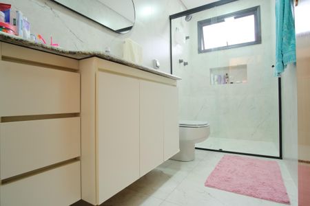 Apartamento para alugar com 280m², 4 quartos e 3 vagasBanheiro da Suíte 2