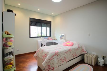 Apartamento para alugar com 280m², 4 quartos e 3 vagasSuíte 2