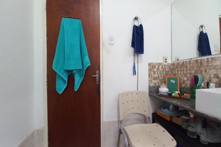 Casa à venda com 364m², 4 quartos e 8 vagasBanheiro