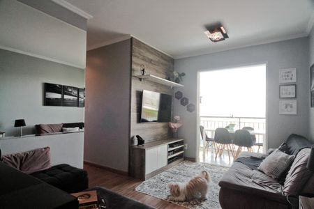 Sala de apartamento para alugar com 3 quartos, 60m² em Piqueri, São Paulo