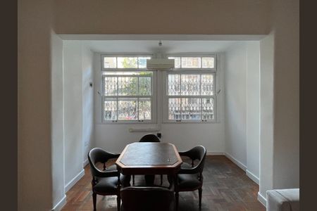 Apartamento à venda com 120m², 3 quartos e 1 vagaFoto 01