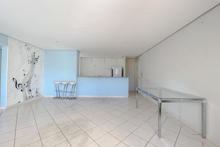 Apartamento à venda com 76m², 3 quartos e 1 vagaÁrea comum