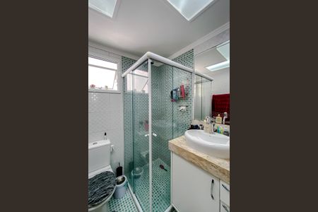 Apartamento à venda com 76m², 3 quartos e 1 vaga Apartamento à venda com 76m², 3 quartos e 1 vagaBanheiro da Suíte