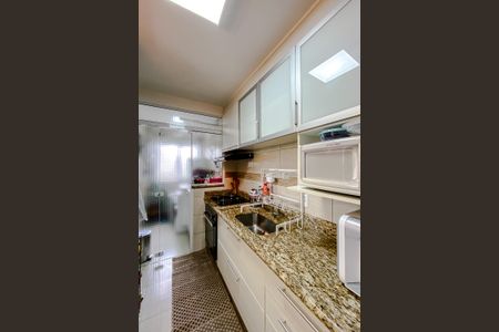 Apartamento à venda com 76m², 3 quartos e 1 vaga Apartamento à venda com 76m², 3 quartos e 1 vagaCozinha