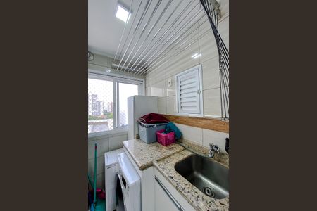 Apartamento à venda com 76m², 3 quartos e 1 vaga Apartamento à venda com 76m², 3 quartos e 1 vagaÁrea de Serviço