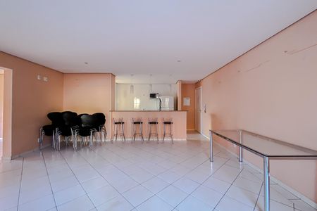 Apartamento à venda com 76m², 3 quartos e 1 vagaÁrea comum