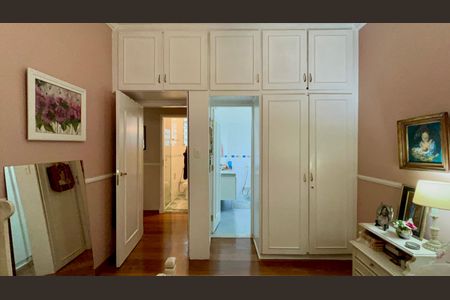 Apartamento à venda com 113m², 2 quartos e 1 vaga Apartamento à venda com 113m², 2 quartos e 1 vagaSuite