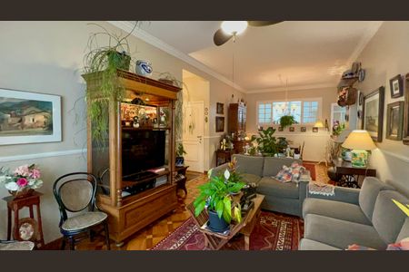 Apartamento à venda com 113m², 2 quartos e 1 vaga Apartamento à venda com 113m², 2 quartos e 1 vagaSala de TV