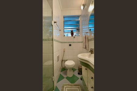 Apartamento à venda com 113m², 2 quartos e 1 vaga Apartamento à venda com 113m², 2 quartos e 1 vagaBanheiro