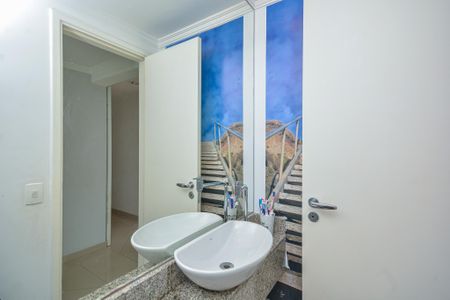 Apartamento à venda com 181m², 3 quartos e 2 vagasLavabo