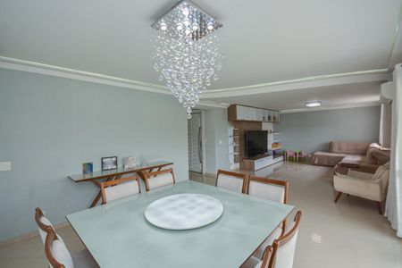 Apartamento à venda com 181m², 3 quartos e 2 vagasSala