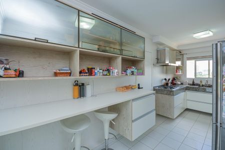 Apartamento à venda com 181m², 3 quartos e 2 vagasCozinha