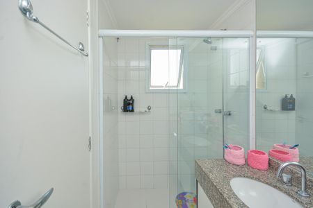 Apartamento à venda com 181m², 3 quartos e 2 vagasBanheiro da Suíte 2