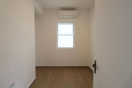 Apartamento para alugar com 200m², 4 quartos e 1 vagaQuarto de Serviço