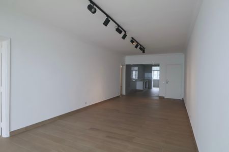 Apartamento para alugar com 200m², 4 quartos e 1 vagaSala