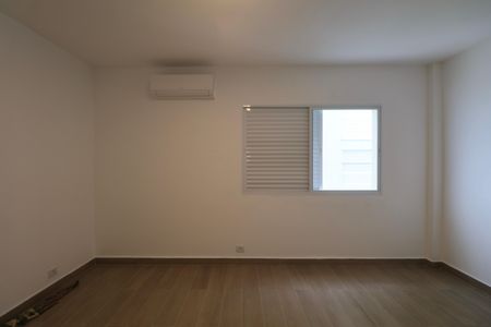 Apartamento para alugar com 200m², 4 quartos e 1 vagaSuíte