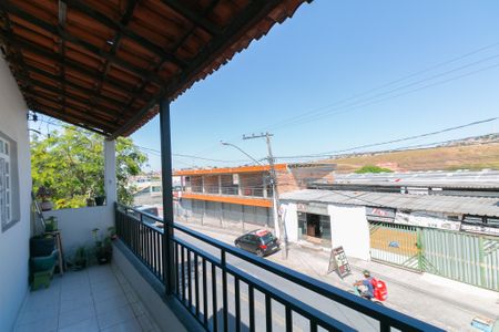 Casa à venda com 3 quartos, 144m² em Jaqueline, Belo Horizonte