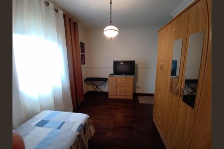 Casa à venda com 2 quartos, 150m² em Vila Carrão, São Paulo