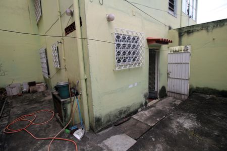 Apartamento para alugar com 59m², 2 quartos e sem vagaQuintal
