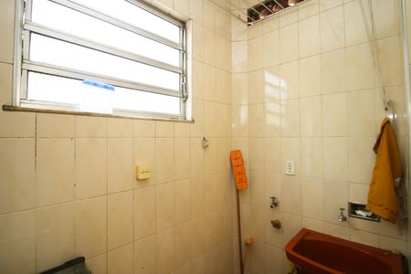 Apartamento para alugar com 59m², 2 quartos e sem vagaÁrea de Serviço