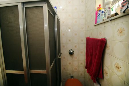 Apartamento para alugar com 59m², 2 quartos e sem vagaBanheiro