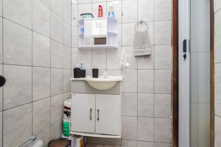 Casa à venda com 150m², 3 quartos e 1 vagaCasa 1 - Banheiro