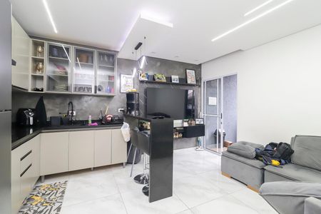 Casa à venda com 150m², 3 quartos e 1 vagaCasa 2 - Sala e Cozinha