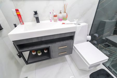 Casa à venda com 150m², 3 quartos e 1 vagaCasa 2 - Banheiro social