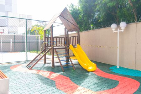 Apartamento à venda com 35m², 2 quartos e sem vagaÁrea comum