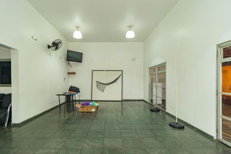 Apartamento à venda com 68m², 2 quartos e 1 vagaSalão de Festas