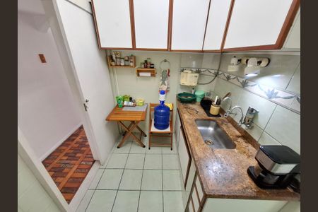 Apartamento à venda com 96m², 3 quartos e sem vaga Apartamento à venda com 96m², 3 quartos e sem vagaCozinha