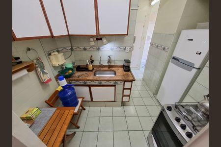 Apartamento à venda com 96m², 3 quartos e sem vaga Apartamento à venda com 96m², 3 quartos e sem vagaCozinha