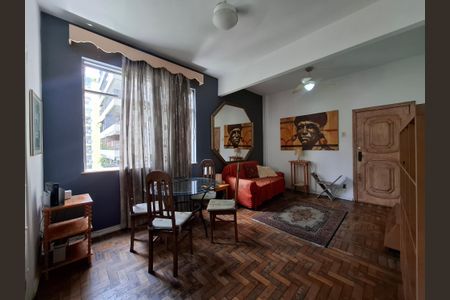 Apartamento à venda com 96m², 3 quartos e sem vaga Apartamento à venda com 96m², 3 quartos e sem vagaSala