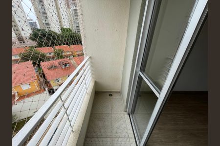 Apartamento para alugar com 47m², 2 quartos e 1 vagaVaranda