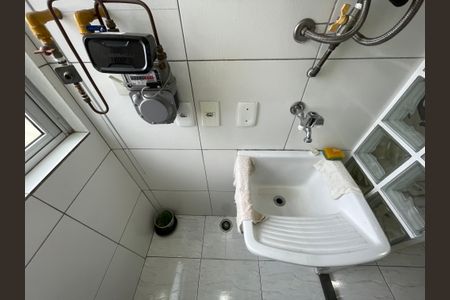 Apartamento para alugar com 47m², 2 quartos e 1 vagaBanheiro de serviço