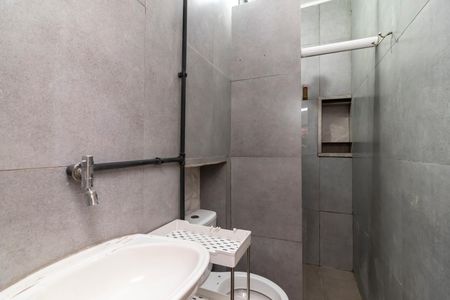 Casa à venda com 120m², 6 quartos e 1 vagaBanheiro 2