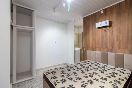 Casa à venda com 120m², 6 quartos e 1 vagaStudio 4