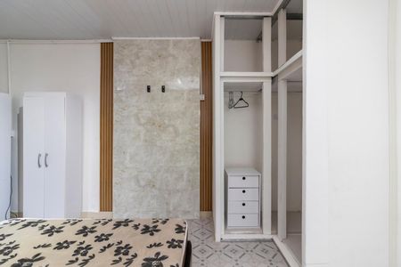 Casa à venda com 120m², 6 quartos e 1 vagaStudio 4