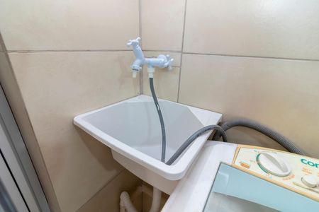 Casa à venda com 120m², 6 quartos e 1 vagaBanheiro 1